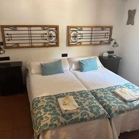 מלון Rural Hacienda De 3*